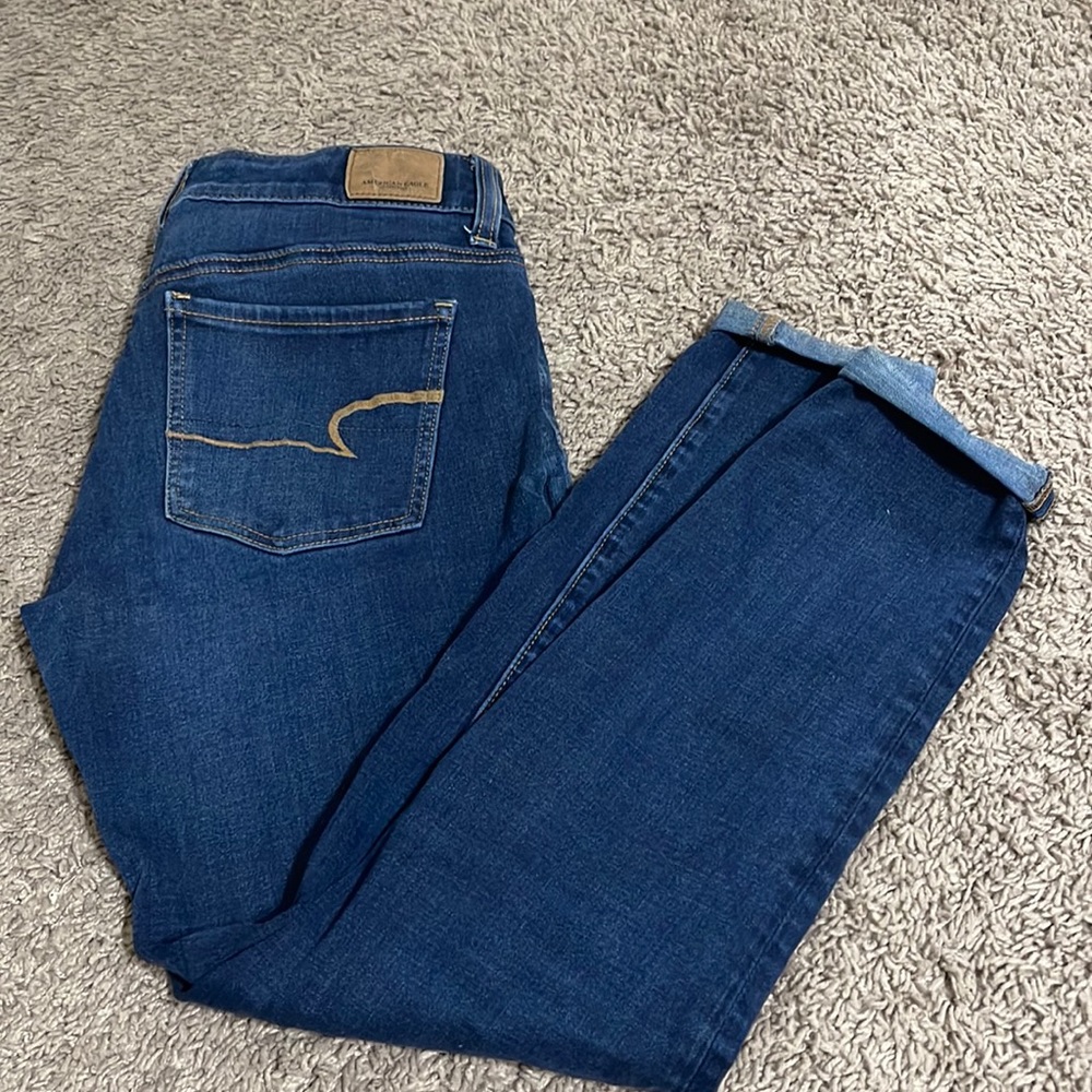 NWOT American Eagle Dark Wash Jeans